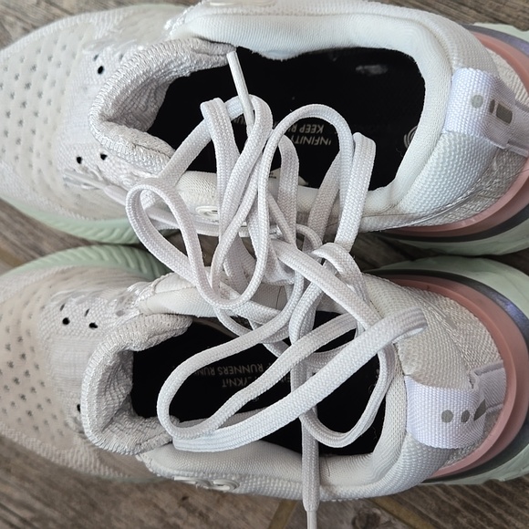 Nike React Infinity Flyknit - Picture 9 of 9